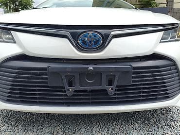 королла 2017: Toyota Corolla: 2019 г., 1.8 л, Автомат, Гибрид, Седан — 2