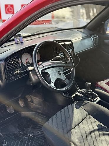 продаю автовоз трал: Volkswagen Passat: 1996 г., 1.8 л, Механика, Бензин, Седан — 8