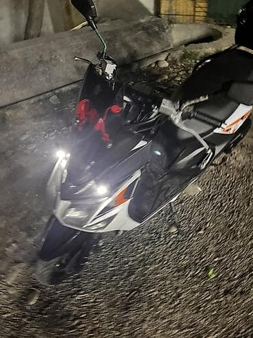 Скутер Samurai 170 куб. - Объем двигателя: 170 см³ (надпись «Самурай