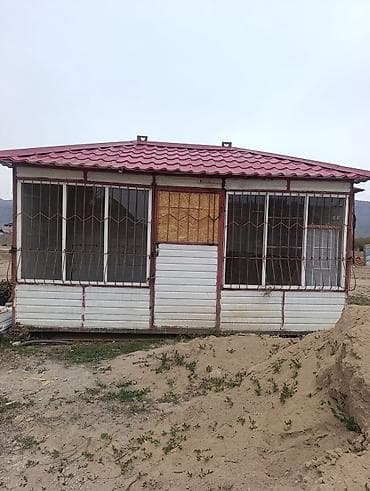 аренда домиков в горах: Передвижной модульный домик/бытовка с металлической крышей. - Каркас — 1