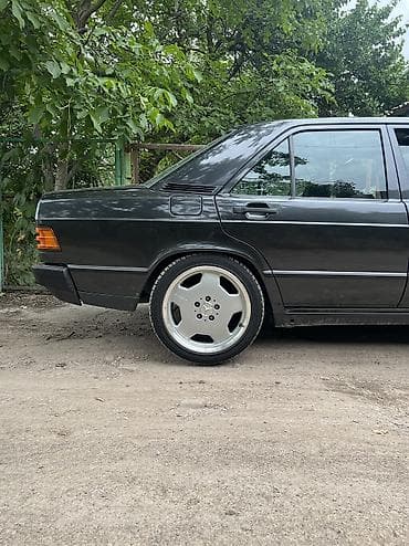 bvd e2: Mercedes-Benz 190: 1986 г., 2.2 л, Автомат, Бензин, Седан — 6