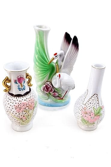 Новые Набор декоративных фарфоровых ваз и вазона - 3 предмета из