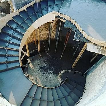 Бетон тепкичилер: Бетон тепкичи Жеке менчик үй үчүн, Тепкичтин формасы: Бургуланма — 10