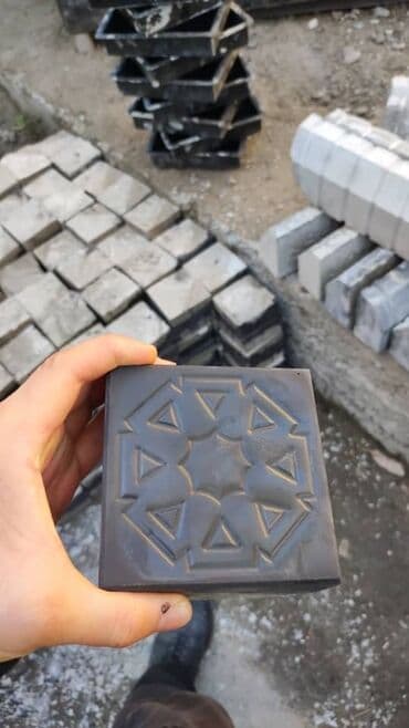 кам кыш озгон: Евробрусчатка, Башка модель, Мрамордон, Куюлган, Жаңы — 3