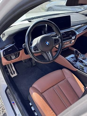 geely e5: BMW 520: 2020 г., 2 л, Автомат, Бензин, Седан — 9
