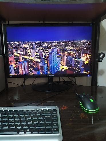 macbook pro 2012: Монитор, Samsung, Б/у, LED — 4