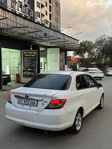 кондиционер honda: Honda Fit Aria: 2003 г., 1.3 л, Вариатор, Бензин, Седан — 2