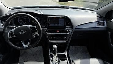 срочно саната: Hyundai Sonata: 2018 г., 2 л, Автомат, Газ, Седан — 9