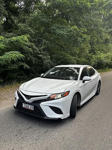 highlander platinum: Toyota Camry: 2019 г., 2.5 л, Автомат, Бензин, Седан — 2
