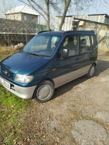 срочно продаю в связи с переездом: Daihatsu Move: 2000 г., Механика — 2
