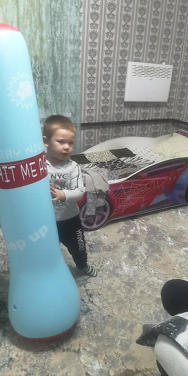модель танка: Детская кровать-машина с оформлением в стиле супергероя (паутинка и — 2