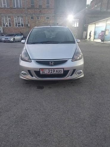токмок авто машина: Honda Fit: 2003 г., 1.3 л, Вариатор, Бензин, Хетчбек — 1