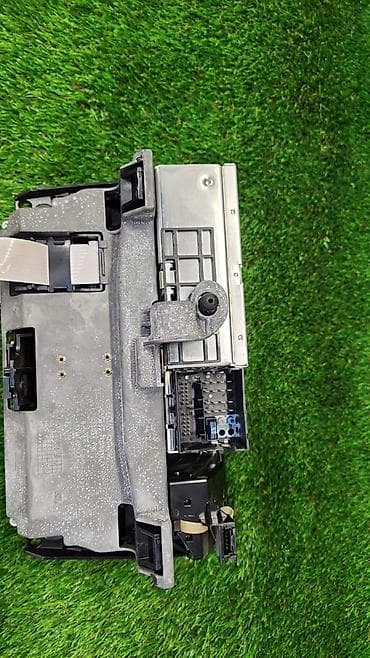 k 7: Сд чейнжер Е65 рестайлинг 9 110 851 В отличном состоянии, очень — 4