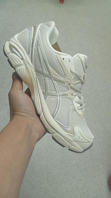 Мужские кроссовки, 41.5, Asics, Новый, цвет - Белый
