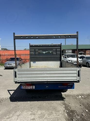 спринтер цельнометаллическая: Грузовик, Mercedes-Benz, Дубль, 3 т, Б/у — 5