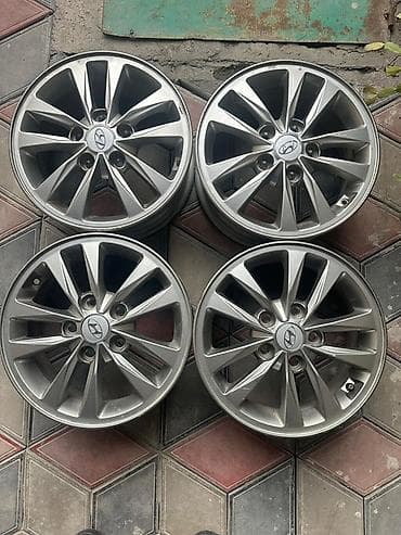 Литые Диски R 15 Hyundai, Комплект, отверстий - 5, Б/у