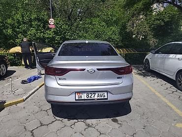Продажа авто: Renault SM6: 2018 г., 2 л, Автомат, Газ, Седан — 3