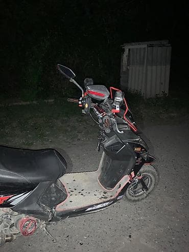 скорост: Скутер MotoPark MP50QT-8, зелёный Характеристики и документы: - — 8