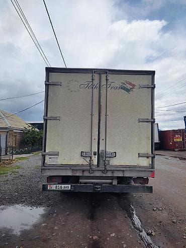 Транспорт: Жүк ташуучу унаа, Mercedes-Benz — 6