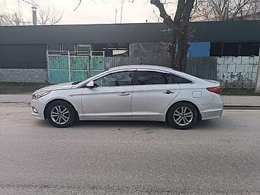 4runner 2010: Hyundai Sonata: 2015 г., 0.2 л, Автомат, Газ, Седан — 2