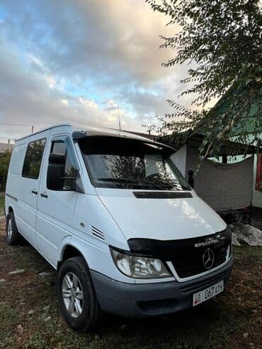 2 9 спринтер: Легкий грузовик, Mercedes-Benz — 6