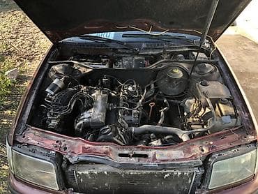 Audi 100: 1992 г., 2.3 л, Ручные, Бензин, Седан