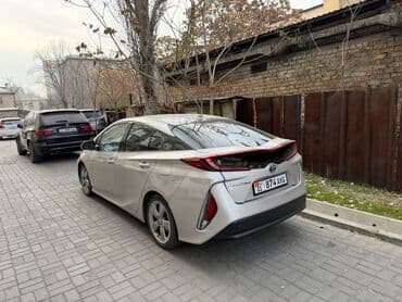 электромобили в рассрочку бишкек: Toyota Prius: 2017 г., 1.8 л, Вариатор, Электромобиль, Хэтчбэк — 3