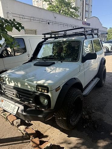 расширитель: ВАЗ (ЛАДА) 4x4 Нива: 2011 г., 1.7 л, Механика, Газ, Внедорожник — 4