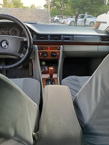 603: Mercedes-Benz W124: 1991 г., 3 л, Автомат, Дизель, Седан — 4