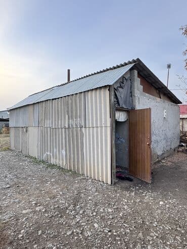 дом с бассейном посуточно: Времянка, 40 м², 2 комнаты, Агентство недвижимости, Старый ремонт — 2