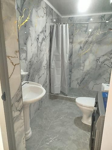 Бөлмөлөр: 50 м², Эмереги менен — 5