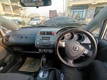 фить: Honda Fit: 2006 г., 1.5 л, Хэтчбэк — 8