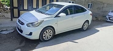 Продажа авто: Hyundai Solaris: 2011 г., Седан — 2