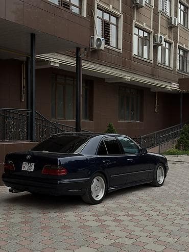 300 000: Mercedes-Benz E-Class: 2000 г., 4.3 л, Автомат, Бензин, Седан — 3