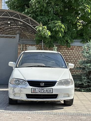 camry 2 2: Honda Odyssey: 2001 г., 2.3 л, Автомат, Бензин, Минивэн — 3