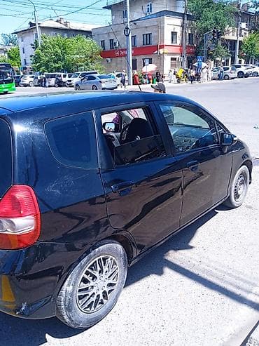 honda hit: Honda Fit: 2008 г., 1.3 л, Механика, Бензин, Хэтчбэк — 1