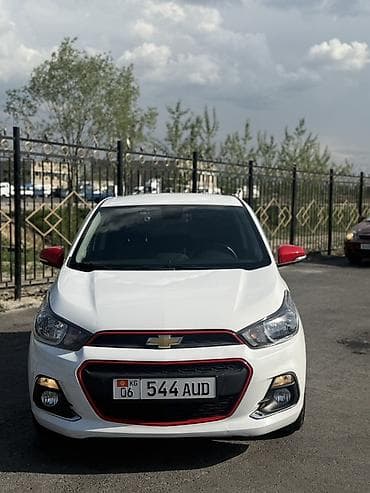 противен: Chevrolet Spark: 2016 г., 1 л, Автомат, Бензин, Хэтчбэк — 5