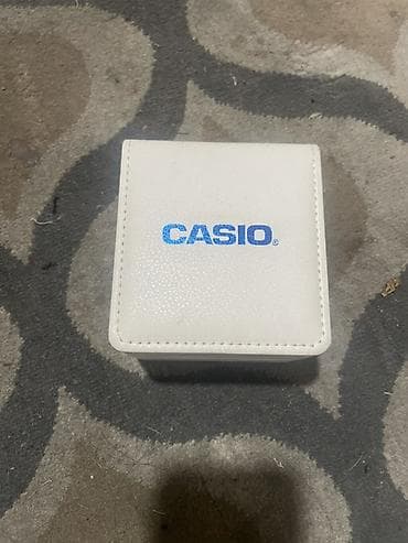 Прокат одежды: CASIO наручные часы в фирменной коробке. - Классический прямоугольный — 1