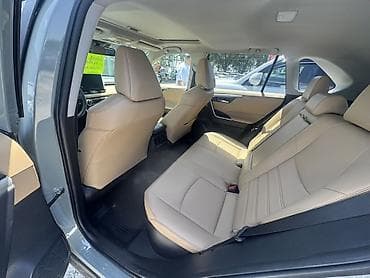 range over: Toyota RAV4: 2023 г., Автомат, Бензин, Кроссовер — 7