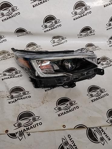 eagle eyes: Передняя левая фара Nissan Оригинал — 1