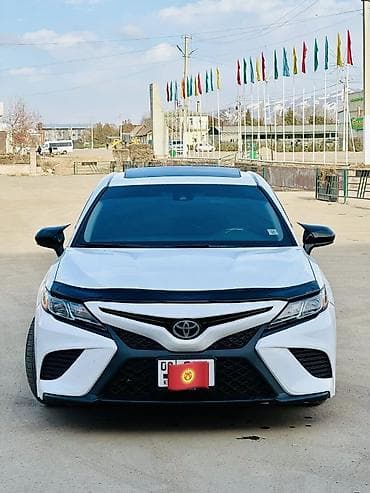 Унаа сатуу: Toyota Camry: 2018 г., 2.5 л, Автомат, Бензин, Седан — 3