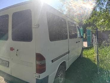 с кочкор авто: Mercedes-Benz Спринтер: 1995 г., 2.9 л, Кол менен иштөөчү, Дизель, Бус — 4