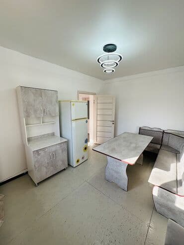 ищу дом в канте: 70 м², 4 бөлмө, Унаа токтотуучу жай — 10