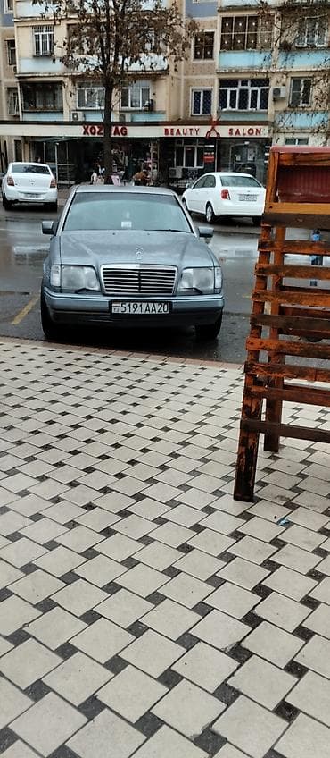 e500 124: Mercedes-Benz W124: 1991 г., 2.5 л, Ручные, Дизель, Седан — 5