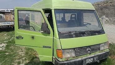 мерседес т 1: Mercedes-Benz MB 100: 1994 г., 2.4 л, Кол менен иштөөчү, Дизель, Van — 6