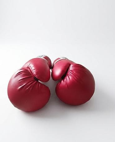 Перчатки: 🥊 Боксёрские перчатки от EVERLAST. В отличном состоянии. Для юных — 2