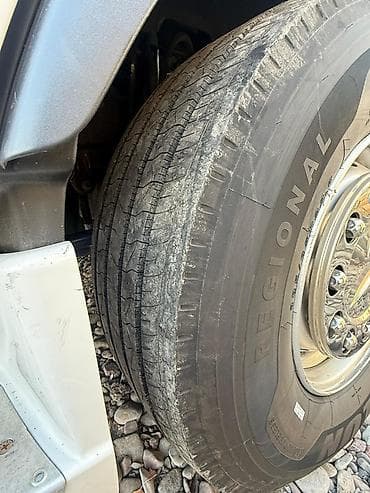 авто в рассрочку электромобиль: Тягач, Volvo, 2011 г., Без прицепа — 6