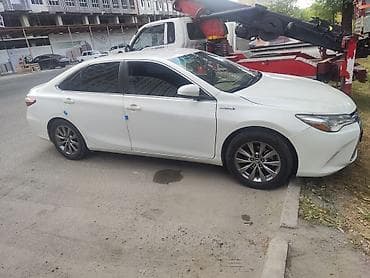 lexus e: Toyota Camry: 2015 г., 2.5 л, Автомат, Гибрид, Седан — 3