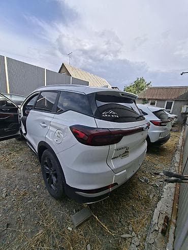 Chery Tiggo: 2022 г., 1.5 л, Бензин, Кроссовер — 3