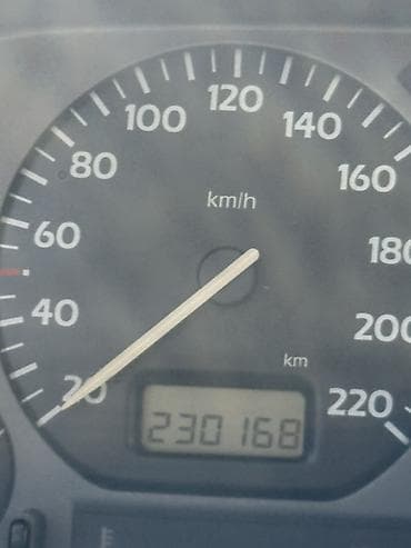 таота вокси: Volkswagen Vento: 1992 г., 1.8 л, Ручные, Газ, Седан — 3